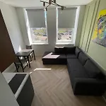 Airport Apartment 14 Self Check-In Free Parking