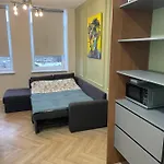 Airport Apartment 14 Self Check-In Free Parking